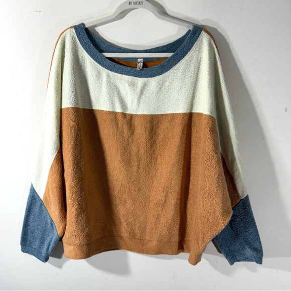 Free People Blue Monday Pullover Tan Blue Sherpa - Picture 2 of 11